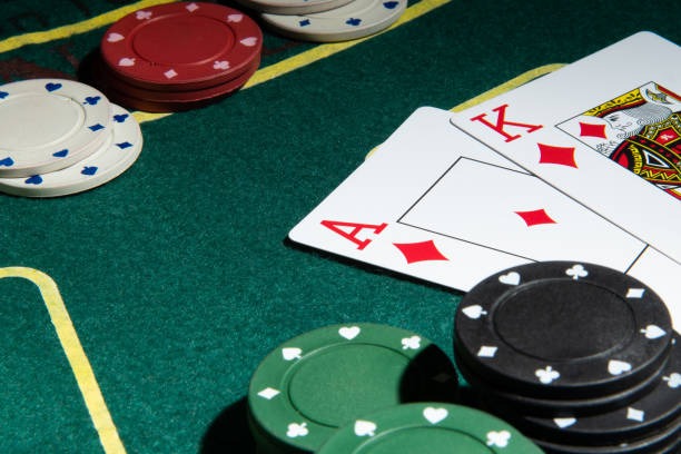 klikme88 mobile app interface showing live blackjack table on smartphone screen
